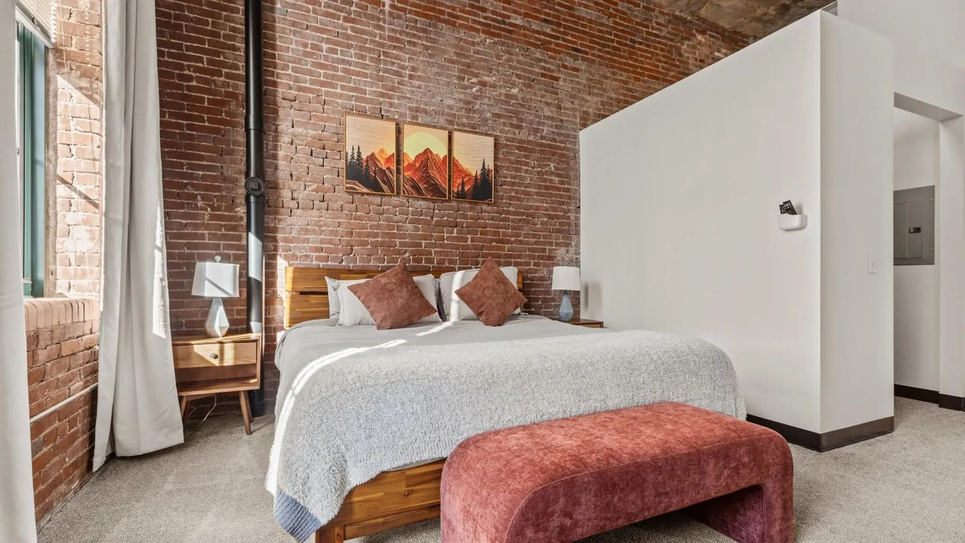 Luxury Industrial 2 Bedroom 2 Full Bath Strip District & Riverwalk Pittsburgh 0*,  Amerikai Egyesült Államok