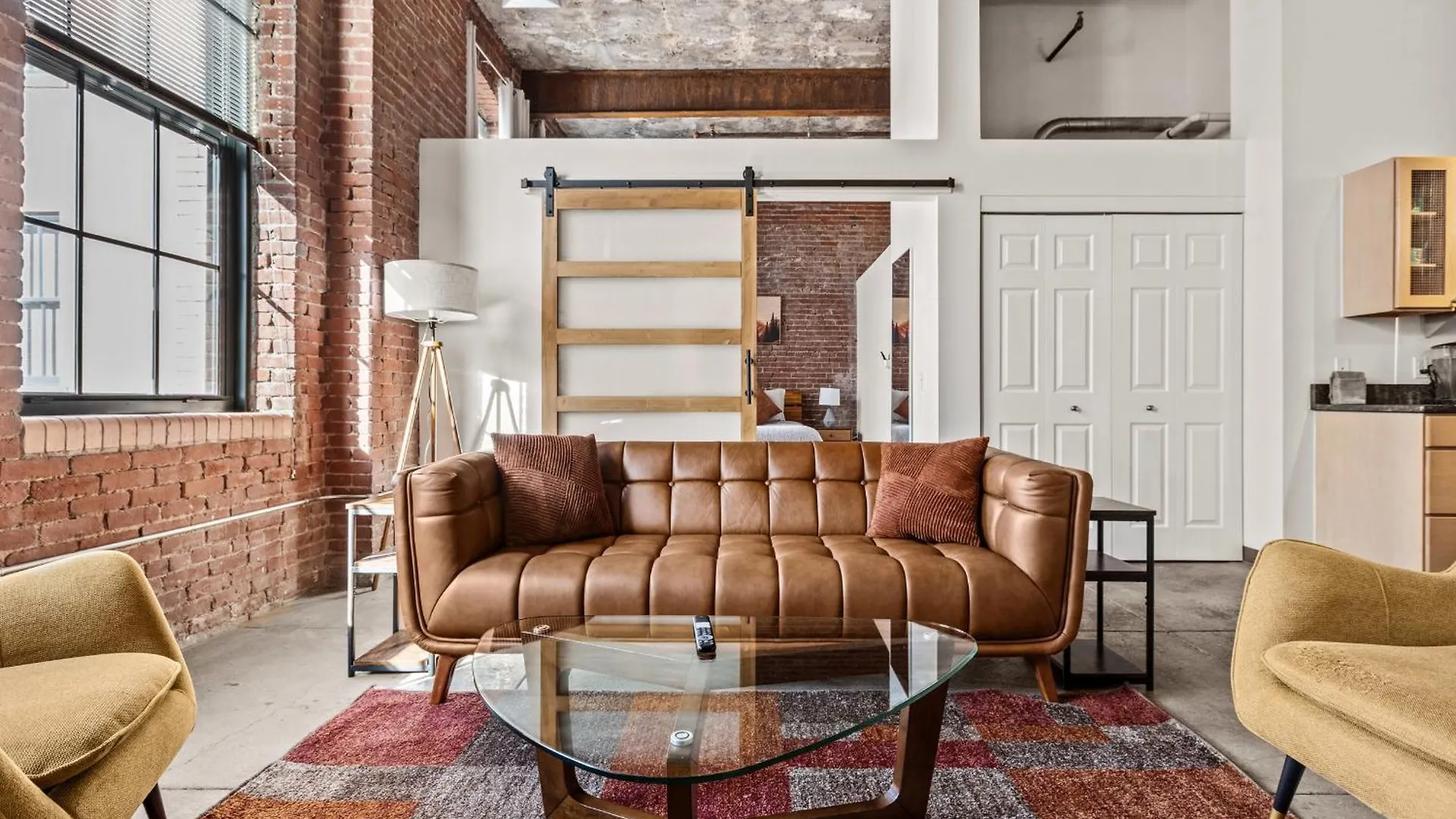 Luxury Industrial 2 Bedroom 2 Full Bath Strip District & Riverwalk Pittsburgh Apartamento